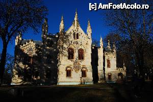 [P01] Castelul Sturdza de la Miclauseni, vedere din fata » foto by elena_iasi
 - 
<span class="allrVoted glyphicon glyphicon-heart hidden" id="av486907"></span>
<a class="m-l-10 hidden" id="sv486907" onclick="voting_Foto_DelVot(,486907,19447)" role="button">șterge vot <span class="glyphicon glyphicon-remove"></span></a>
<a id="v9486907" class=" c-red"  onclick="voting_Foto_SetVot(486907)" role="button"><span class="glyphicon glyphicon-heart-empty"></span> <b>LIKE</b> = Votează poza</a> <img class="hidden"  id="f486907W9" src="/imagini/loader.gif" border="0" /><span class="AjErrMes hidden" id="e486907ErM"></span>