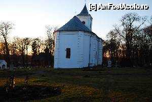 [P11] Biserica Manastirii Miclauseni » foto by elena_iasi
 - 
<span class="allrVoted glyphicon glyphicon-heart hidden" id="av486917"></span>
<a class="m-l-10 hidden" id="sv486917" onclick="voting_Foto_DelVot(,486917,19447)" role="button">șterge vot <span class="glyphicon glyphicon-remove"></span></a>
<a id="v9486917" class=" c-red"  onclick="voting_Foto_SetVot(486917)" role="button"><span class="glyphicon glyphicon-heart-empty"></span> <b>LIKE</b> = Votează poza</a> <img class="hidden"  id="f486917W9" src="/imagini/loader.gif" border="0" /><span class="AjErrMes hidden" id="e486917ErM"></span>