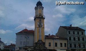 [P12] Turnul cu ceas și ”coloana ciumei” (Coloana lui Marian) din Piața SNP, centrul vechi al orașului Banska Bystrica, Slovacia.  » foto by traian.leuca †
 - 
<span class="allrVoted glyphicon glyphicon-heart hidden" id="av680544"></span>
<a class="m-l-10 hidden" id="sv680544" onclick="voting_Foto_DelVot(,680544,19482)" role="button">șterge vot <span class="glyphicon glyphicon-remove"></span></a>
<a id="v9680544" class=" c-red"  onclick="voting_Foto_SetVot(680544)" role="button"><span class="glyphicon glyphicon-heart-empty"></span> <b>LIKE</b> = Votează poza</a> <img class="hidden"  id="f680544W9" src="/imagini/loader.gif" border="0" /><span class="AjErrMes hidden" id="e680544ErM"></span>