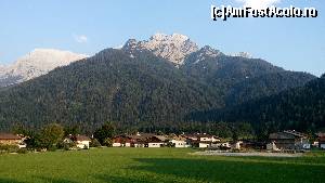 [P22] Austria : imagine din Waidring » foto by mariana.olaru
 - 
<span class="allrVoted glyphicon glyphicon-heart hidden" id="av680893"></span>
<a class="m-l-10 hidden" id="sv680893" onclick="voting_Foto_DelVot(,680893,19484)" role="button">șterge vot <span class="glyphicon glyphicon-remove"></span></a>
<a id="v9680893" class=" c-red"  onclick="voting_Foto_SetVot(680893)" role="button"><span class="glyphicon glyphicon-heart-empty"></span> <b>LIKE</b> = Votează poza</a> <img class="hidden"  id="f680893W9" src="/imagini/loader.gif" border="0" /><span class="AjErrMes hidden" id="e680893ErM"></span>