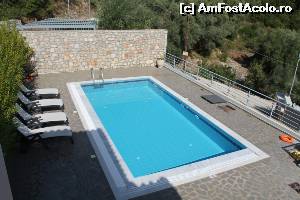 [P11] Piscina privata a vilei » foto by craita*
 - 
<span class="allrVoted glyphicon glyphicon-heart hidden" id="av682410"></span>
<a class="m-l-10 hidden" id="sv682410" onclick="voting_Foto_DelVot(,682410,19511)" role="button">șterge vot <span class="glyphicon glyphicon-remove"></span></a>
<a id="v9682410" class=" c-red"  onclick="voting_Foto_SetVot(682410)" role="button"><span class="glyphicon glyphicon-heart-empty"></span> <b>LIKE</b> = Votează poza</a> <img class="hidden"  id="f682410W9" src="/imagini/loader.gif" border="0" /><span class="AjErrMes hidden" id="e682410ErM"></span>
