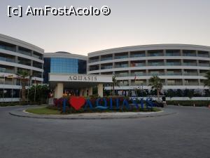 [P01] Intrarea in hotel » foto by bogdan78
 - 
<span class="allrVoted glyphicon glyphicon-heart hidden" id="av992027"></span>
<a class="m-l-10 hidden" id="sv992027" onclick="voting_Foto_DelVot(,992027,19580)" role="button">șterge vot <span class="glyphicon glyphicon-remove"></span></a>
<a id="v9992027" class=" c-red"  onclick="voting_Foto_SetVot(992027)" role="button"><span class="glyphicon glyphicon-heart-empty"></span> <b>LIKE</b> = Votează poza</a> <img class="hidden"  id="f992027W9" src="/imagini/loader.gif" border="0" /><span class="AjErrMes hidden" id="e992027ErM"></span>