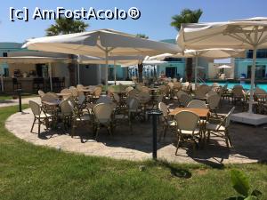 [P19] Bar piscina vile » foto by narcisa
 - 
<span class="allrVoted glyphicon glyphicon-heart hidden" id="av804945"></span>
<a class="m-l-10 hidden" id="sv804945" onclick="voting_Foto_DelVot(,804945,19580)" role="button">șterge vot <span class="glyphicon glyphicon-remove"></span></a>
<a id="v9804945" class=" c-red"  onclick="voting_Foto_SetVot(804945)" role="button"><span class="glyphicon glyphicon-heart-empty"></span> <b>LIKE</b> = Votează poza</a> <img class="hidden"  id="f804945W9" src="/imagini/loader.gif" border="0" /><span class="AjErrMes hidden" id="e804945ErM"></span>