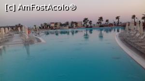 [P03] Cum să nu-mi placă piscina?!?  » foto by cosminap
 - 
<span class="allrVoted glyphicon glyphicon-heart hidden" id="av882402"></span>
<a class="m-l-10 hidden" id="sv882402" onclick="voting_Foto_DelVot(,882402,19580)" role="button">șterge vot <span class="glyphicon glyphicon-remove"></span></a>
<a id="v9882402" class=" c-red"  onclick="voting_Foto_SetVot(882402)" role="button"><span class="glyphicon glyphicon-heart-empty"></span> <b>LIKE</b> = Votează poza</a> <img class="hidden"  id="f882402W9" src="/imagini/loader.gif" border="0" /><span class="AjErrMes hidden" id="e882402ErM"></span>