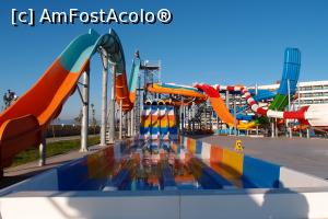 [P20] Aquapark (2)  » foto by a_vlad2009
 - 
<span class="allrVoted glyphicon glyphicon-heart hidden" id="av750690"></span>
<a class="m-l-10 hidden" id="sv750690" onclick="voting_Foto_DelVot(,750690,19580)" role="button">șterge vot <span class="glyphicon glyphicon-remove"></span></a>
<a id="v9750690" class=" c-red"  onclick="voting_Foto_SetVot(750690)" role="button"><span class="glyphicon glyphicon-heart-empty"></span> <b>LIKE</b> = Votează poza</a> <img class="hidden"  id="f750690W9" src="/imagini/loader.gif" border="0" /><span class="AjErrMes hidden" id="e750690ErM"></span>
