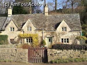 [P22] Bibury, poate cel mai frumos sat din Anglia » foto by crismis
 - 
<span class="allrVoted glyphicon glyphicon-heart hidden" id="av837665"></span>
<a class="m-l-10 hidden" id="sv837665" onclick="voting_Foto_DelVot(,837665,19672)" role="button">șterge vot <span class="glyphicon glyphicon-remove"></span></a>
<a id="v9837665" class=" c-red"  onclick="voting_Foto_SetVot(837665)" role="button"><span class="glyphicon glyphicon-heart-empty"></span> <b>LIKE</b> = Votează poza</a> <img class="hidden"  id="f837665W9" src="/imagini/loader.gif" border="0" /><span class="AjErrMes hidden" id="e837665ErM"></span>