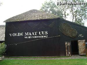 [P04] Muzeul fermei din Giethoorn, reflecta memoria satului, acum 100 de ani.  » foto by mireille
 - 
<span class="allrVoted glyphicon glyphicon-heart hidden" id="av610757"></span>
<a class="m-l-10 hidden" id="sv610757" onclick="voting_Foto_DelVot(,610757,19677)" role="button">șterge vot <span class="glyphicon glyphicon-remove"></span></a>
<a id="v9610757" class=" c-red"  onclick="voting_Foto_SetVot(610757)" role="button"><span class="glyphicon glyphicon-heart-empty"></span> <b>LIKE</b> = Votează poza</a> <img class="hidden"  id="f610757W9" src="/imagini/loader.gif" border="0" /><span class="AjErrMes hidden" id="e610757ErM"></span>