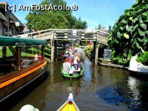 [P45] Giethoorn - ambuteiaj » foto by makuy*
 - 
<span class="allrVoted glyphicon glyphicon-heart hidden" id="av769021"></span>
<a class="m-l-10 hidden" id="sv769021" onclick="voting_Foto_DelVot(,769021,19677)" role="button">șterge vot <span class="glyphicon glyphicon-remove"></span></a>
<a id="v9769021" class=" c-red"  onclick="voting_Foto_SetVot(769021)" role="button"><span class="glyphicon glyphicon-heart-empty"></span> <b>LIKE</b> = Votează poza</a> <img class="hidden"  id="f769021W9" src="/imagini/loader.gif" border="0" /><span class="AjErrMes hidden" id="e769021ErM"></span>