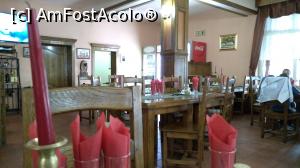 [P06] Route 60 - sala principală a restaurantului.  » foto by bogumil
 - 
<span class="allrVoted glyphicon glyphicon-heart hidden" id="av795112"></span>
<a class="m-l-10 hidden" id="sv795112" onclick="voting_Foto_DelVot(,795112,19697)" role="button">șterge vot <span class="glyphicon glyphicon-remove"></span></a>
<a id="v9795112" class=" c-red"  onclick="voting_Foto_SetVot(795112)" role="button"><span class="glyphicon glyphicon-heart-empty"></span> <b>LIKE</b> = Votează poza</a> <img class="hidden"  id="f795112W9" src="/imagini/loader.gif" border="0" /><span class="AjErrMes hidden" id="e795112ErM"></span>