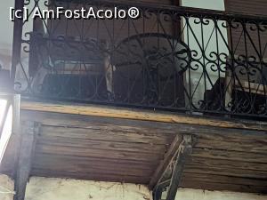 [P22] Balcoane turcești tipice » foto by IoDan
 - 
<span class="allrVoted glyphicon glyphicon-heart hidden" id="av1332538"></span>
<a class="m-l-10 hidden" id="sv1332538" onclick="voting_Foto_DelVot(,1332538,19701)" role="button">șterge vot <span class="glyphicon glyphicon-remove"></span></a>
<a id="v91332538" class=" c-red"  onclick="voting_Foto_SetVot(1332538)" role="button"><span class="glyphicon glyphicon-heart-empty"></span> <b>LIKE</b> = Votează poza</a> <img class="hidden"  id="f1332538W9" src="/imagini/loader.gif" border="0" /><span class="AjErrMes hidden" id="e1332538ErM"></span>