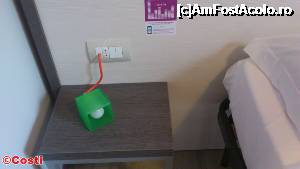 [P06] O noptieră fără sertare, cu o veioză în stilul decorațiilor camerei.  » foto by Costi
 - 
<span class="allrVoted glyphicon glyphicon-heart hidden" id="av697588"></span>
<a class="m-l-10 hidden" id="sv697588" onclick="voting_Foto_DelVot(,697588,19750)" role="button">șterge vot <span class="glyphicon glyphicon-remove"></span></a>
<a id="v9697588" class=" c-red"  onclick="voting_Foto_SetVot(697588)" role="button"><span class="glyphicon glyphicon-heart-empty"></span> <b>LIKE</b> = Votează poza</a> <img class="hidden"  id="f697588W9" src="/imagini/loader.gif" border="0" /><span class="AjErrMes hidden" id="e697588ErM"></span>