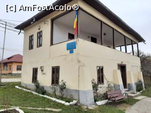 [P01] Casa memorială George Topârceanu - vedere din curte » foto by Daisy Petal
 - 
<span class="allrVoted glyphicon glyphicon-heart hidden" id="av1212536"></span>
<a class="m-l-10 hidden" id="sv1212536" onclick="voting_Foto_DelVot(,1212536,19757)" role="button">șterge vot <span class="glyphicon glyphicon-remove"></span></a>
<a id="v91212536" class=" c-red"  onclick="voting_Foto_SetVot(1212536)" role="button"><span class="glyphicon glyphicon-heart-empty"></span> <b>LIKE</b> = Votează poza</a> <img class="hidden"  id="f1212536W9" src="/imagini/loader.gif" border="0" /><span class="AjErrMes hidden" id="e1212536ErM"></span>