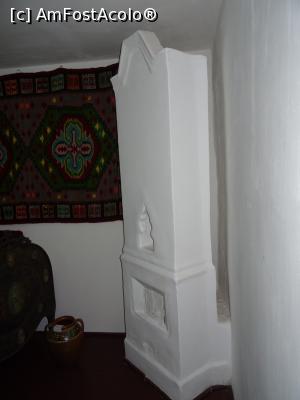 [P17] Soba din dormitorul casei memoriale.  » foto by tata123 🔱
 - 
<span class="allrVoted glyphicon glyphicon-heart hidden" id="av1050463"></span>
<a class="m-l-10 hidden" id="sv1050463" onclick="voting_Foto_DelVot(,1050463,19757)" role="button">șterge vot <span class="glyphicon glyphicon-remove"></span></a>
<a id="v91050463" class=" c-red"  onclick="voting_Foto_SetVot(1050463)" role="button"><span class="glyphicon glyphicon-heart-empty"></span> <b>LIKE</b> = Votează poza</a> <img class="hidden"  id="f1050463W9" src="/imagini/loader.gif" border="0" /><span class="AjErrMes hidden" id="e1050463ErM"></span>