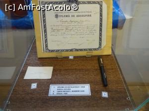 [P06] Obiecte care au aparținut lui Topîrceanu.  » foto by tata123 🔱
 - 
<span class="allrVoted glyphicon glyphicon-heart hidden" id="av1050452"></span>
<a class="m-l-10 hidden" id="sv1050452" onclick="voting_Foto_DelVot(,1050452,19757)" role="button">șterge vot <span class="glyphicon glyphicon-remove"></span></a>
<a id="v91050452" class=" c-red"  onclick="voting_Foto_SetVot(1050452)" role="button"><span class="glyphicon glyphicon-heart-empty"></span> <b>LIKE</b> = Votează poza</a> <img class="hidden"  id="f1050452W9" src="/imagini/loader.gif" border="0" /><span class="AjErrMes hidden" id="e1050452ErM"></span>