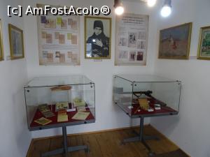 [P09] Holul central de la etajul casei memoriale.  » foto by tata123 🔱
 - 
<span class="allrVoted glyphicon glyphicon-heart hidden" id="av1050455"></span>
<a class="m-l-10 hidden" id="sv1050455" onclick="voting_Foto_DelVot(,1050455,19757)" role="button">șterge vot <span class="glyphicon glyphicon-remove"></span></a>
<a id="v91050455" class=" c-red"  onclick="voting_Foto_SetVot(1050455)" role="button"><span class="glyphicon glyphicon-heart-empty"></span> <b>LIKE</b> = Votează poza</a> <img class="hidden"  id="f1050455W9" src="/imagini/loader.gif" border="0" /><span class="AjErrMes hidden" id="e1050455ErM"></span>