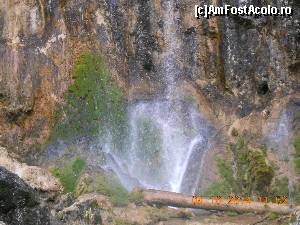 P23 [OCT-2014] Cascada Pisoaia minune a naturii