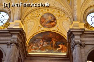 [P21] Palacio Real - scara principală, fresce » foto by Dragoș_MD
 - 
<span class="allrVoted glyphicon glyphicon-heart hidden" id="av761477"></span>
<a class="m-l-10 hidden" id="sv761477" onclick="voting_Foto_DelVot(,761477,19792)" role="button">șterge vot <span class="glyphicon glyphicon-remove"></span></a>
<a id="v9761477" class=" c-red"  onclick="voting_Foto_SetVot(761477)" role="button"><span class="glyphicon glyphicon-heart-empty"></span> <b>LIKE</b> = Votează poza</a> <img class="hidden"  id="f761477W9" src="/imagini/loader.gif" border="0" /><span class="AjErrMes hidden" id="e761477ErM"></span>