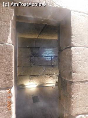 [P14] Templo de Debod, interior cu explicaţii proiectate pe pereţi » foto by irinad
 - 
<span class="allrVoted glyphicon glyphicon-heart hidden" id="av1287055"></span>
<a class="m-l-10 hidden" id="sv1287055" onclick="voting_Foto_DelVot(,1287055,19792)" role="button">șterge vot <span class="glyphicon glyphicon-remove"></span></a>
<a id="v91287055" class=" c-red"  onclick="voting_Foto_SetVot(1287055)" role="button"><span class="glyphicon glyphicon-heart-empty"></span> <b>LIKE</b> = Votează poza</a> <img class="hidden"  id="f1287055W9" src="/imagini/loader.gif" border="0" /><span class="AjErrMes hidden" id="e1287055ErM"></span>