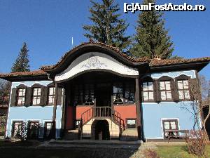 [P33] Muzeul Casa Lyotova, Koprivshtitsa » foto by Testosu'
 - 
<span class="allrVoted glyphicon glyphicon-heart hidden" id="av703049"></span>
<a class="m-l-10 hidden" id="sv703049" onclick="voting_Foto_DelVot(,703049,19795)" role="button">șterge vot <span class="glyphicon glyphicon-remove"></span></a>
<a id="v9703049" class=" c-red"  onclick="voting_Foto_SetVot(703049)" role="button"><span class="glyphicon glyphicon-heart-empty"></span> <b>LIKE</b> = Votează poza</a> <img class="hidden"  id="f703049W9" src="/imagini/loader.gif" border="0" /><span class="AjErrMes hidden" id="e703049ErM"></span>