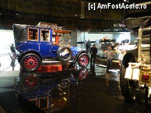 [P04] Muzeul Mercedes-Benz / Benz landaulet (1905)  » foto by ciprian.dima
 - 
<span class="allrVoted glyphicon glyphicon-heart hidden" id="av360733"></span>
<a class="m-l-10 hidden" id="sv360733" onclick="voting_Foto_DelVot(,360733,19836)" role="button">șterge vot <span class="glyphicon glyphicon-remove"></span></a>
<a id="v9360733" class=" c-red"  onclick="voting_Foto_SetVot(360733)" role="button"><span class="glyphicon glyphicon-heart-empty"></span> <b>LIKE</b> = Votează poza</a> <img class="hidden"  id="f360733W9" src="/imagini/loader.gif" border="0" /><span class="AjErrMes hidden" id="e360733ErM"></span>