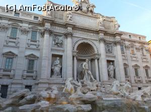 [P02] Fontana di Trevi » foto by MONITA
 - 
<span class="allrVoted glyphicon glyphicon-heart hidden" id="av1119857"></span>
<a class="m-l-10 hidden" id="sv1119857" onclick="voting_Foto_DelVot(,1119857,19894)" role="button">șterge vot <span class="glyphicon glyphicon-remove"></span></a>
<a id="v91119857" class=" c-red"  onclick="voting_Foto_SetVot(1119857)" role="button"><span class="glyphicon glyphicon-heart-empty"></span> <b>LIKE</b> = Votează poza</a> <img class="hidden"  id="f1119857W9" src="/imagini/loader.gif" border="0" /><span class="AjErrMes hidden" id="e1119857ErM"></span>