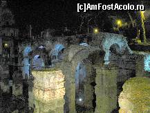 [P09] Forumul roman ! De ce nu pun italienii inapoi o parte din statui ? In muzee sunt prea multe, in schimb farmecul forumului ar creste enorm cu statui ... nici nu lumineaza suficient; Mercati Traiani, primul mall din lume, nu e deloc luminat ... ar fi o minune cu fiecare bolta luminata » foto by contafa
 - 
<span class="allrVoted glyphicon glyphicon-heart hidden" id="av254275"></span>
<a class="m-l-10 hidden" id="sv254275" onclick="voting_Foto_DelVot(,254275,19894)" role="button">șterge vot <span class="glyphicon glyphicon-remove"></span></a>
<a id="v9254275" class=" c-red"  onclick="voting_Foto_SetVot(254275)" role="button"><span class="glyphicon glyphicon-heart-empty"></span> <b>LIKE</b> = Votează poza</a> <img class="hidden"  id="f254275W9" src="/imagini/loader.gif" border="0" /><span class="AjErrMes hidden" id="e254275ErM"></span>
