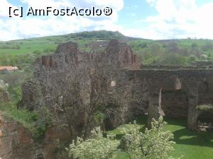[P10] Cetatea Slimnic - zidurile cetății văzute din Turnul Clopotniță » foto by costy69*
 - 
<span class="allrVoted glyphicon glyphicon-heart hidden" id="av745982"></span>
<a class="m-l-10 hidden" id="sv745982" onclick="voting_Foto_DelVot(,745982,19908)" role="button">șterge vot <span class="glyphicon glyphicon-remove"></span></a>
<a id="v9745982" class=" c-red"  onclick="voting_Foto_SetVot(745982)" role="button"><span class="glyphicon glyphicon-heart-empty"></span> <b>LIKE</b> = Votează poza</a> <img class="hidden"  id="f745982W9" src="/imagini/loader.gif" border="0" /><span class="AjErrMes hidden" id="e745982ErM"></span>