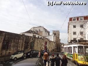 [P27] Tramvaiul 28 pe Rua Sao Tome » foto by Marian Preda
 - 
<span class="allrVoted glyphicon glyphicon-heart hidden" id="av494026"></span>
<a class="m-l-10 hidden" id="sv494026" onclick="voting_Foto_DelVot(,494026,20046)" role="button">șterge vot <span class="glyphicon glyphicon-remove"></span></a>
<a id="v9494026" class=" c-red"  onclick="voting_Foto_SetVot(494026)" role="button"><span class="glyphicon glyphicon-heart-empty"></span> <b>LIKE</b> = Votează poza</a> <img class="hidden"  id="f494026W9" src="/imagini/loader.gif" border="0" /><span class="AjErrMes hidden" id="e494026ErM"></span>