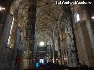 [P22] Mănăstirea Jeronimos - un edificiu cleric de mare calitate arhitecturală » foto by Marian Preda
 - 
<span class="allrVoted glyphicon glyphicon-heart hidden" id="av603791"></span>
<a class="m-l-10 hidden" id="sv603791" onclick="voting_Foto_DelVot(,603791,20047)" role="button">șterge vot <span class="glyphicon glyphicon-remove"></span></a>
<a id="v9603791" class=" c-red"  onclick="voting_Foto_SetVot(603791)" role="button"><span class="glyphicon glyphicon-heart-empty"></span> <b>LIKE</b> = Votează poza</a> <img class="hidden"  id="f603791W9" src="/imagini/loader.gif" border="0" /><span class="AjErrMes hidden" id="e603791ErM"></span>