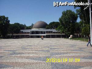 [P31] langa Muzeul Marinei se afla Planetarium Gulbenkian » foto by amero
 - 
<span class="allrVoted glyphicon glyphicon-heart hidden" id="av409122"></span>
<a class="m-l-10 hidden" id="sv409122" onclick="voting_Foto_DelVot(,409122,20047)" role="button">șterge vot <span class="glyphicon glyphicon-remove"></span></a>
<a id="v9409122" class=" c-red"  onclick="voting_Foto_SetVot(409122)" role="button"><span class="glyphicon glyphicon-heart-empty"></span> <b>LIKE</b> = Votează poza</a> <img class="hidden"  id="f409122W9" src="/imagini/loader.gif" border="0" /><span class="AjErrMes hidden" id="e409122ErM"></span>