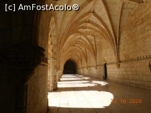 [P18] Galerie a claustrului Mosteiro dos Jerónimos » foto by irinad
 - 
<span class="allrVoted glyphicon glyphicon-heart hidden" id="av1224301"></span>
<a class="m-l-10 hidden" id="sv1224301" onclick="voting_Foto_DelVot(,1224301,20047)" role="button">șterge vot <span class="glyphicon glyphicon-remove"></span></a>
<a id="v91224301" class=" c-red"  onclick="voting_Foto_SetVot(1224301)" role="button"><span class="glyphicon glyphicon-heart-empty"></span> <b>LIKE</b> = Votează poza</a> <img class="hidden"  id="f1224301W9" src="/imagini/loader.gif" border="0" /><span class="AjErrMes hidden" id="e1224301ErM"></span>