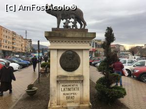 [P04] Piața Centrală - Lupoaica.  » foto by RossoNerro
 - 
<span class="allrVoted glyphicon glyphicon-heart hidden" id="av930202"></span>
<a class="m-l-10 hidden" id="sv930202" onclick="voting_Foto_DelVot(,930202,20092)" role="button">șterge vot <span class="glyphicon glyphicon-remove"></span></a>
<a id="v9930202" class=" c-red"  onclick="voting_Foto_SetVot(930202)" role="button"><span class="glyphicon glyphicon-heart-empty"></span> <b>LIKE</b> = Votează poza</a> <img class="hidden"  id="f930202W9" src="/imagini/loader.gif" border="0" /><span class="AjErrMes hidden" id="e930202ErM"></span>