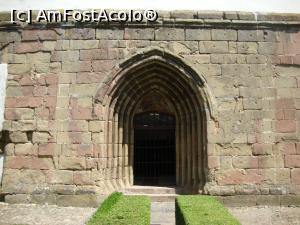 [P26] Portalul gotic din partea de vest a bisericii.  » foto by Floryn81
 - 
<span class="allrVoted glyphicon glyphicon-heart hidden" id="av730653"></span>
<a class="m-l-10 hidden" id="sv730653" onclick="voting_Foto_DelVot(,730653,20177)" role="button">șterge vot <span class="glyphicon glyphicon-remove"></span></a>
<a id="v9730653" class=" c-red"  onclick="voting_Foto_SetVot(730653)" role="button"><span class="glyphicon glyphicon-heart-empty"></span> <b>LIKE</b> = Votează poza</a> <img class="hidden"  id="f730653W9" src="/imagini/loader.gif" border="0" /><span class="AjErrMes hidden" id="e730653ErM"></span>