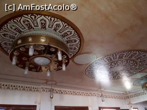 [P15] Corpuri de iluminat de pe tavanul moscheeiei.  » foto by marsus
 - 
<span class="allrVoted glyphicon glyphicon-heart hidden" id="av1111194"></span>
<a class="m-l-10 hidden" id="sv1111194" onclick="voting_Foto_DelVot(,1111194,20178)" role="button">șterge vot <span class="glyphicon glyphicon-remove"></span></a>
<a id="v91111194" class=" c-red"  onclick="voting_Foto_SetVot(1111194)" role="button"><span class="glyphicon glyphicon-heart-empty"></span> <b>LIKE</b> = Votează poza</a> <img class="hidden"  id="f1111194W9" src="/imagini/loader.gif" border="0" /><span class="AjErrMes hidden" id="e1111194ErM"></span>