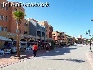 [P02] Faleza cu promenada din port » foto by marsus
 - 
<span class="allrVoted glyphicon glyphicon-heart hidden" id="av1111163"></span>
<a class="m-l-10 hidden" id="sv1111163" onclick="voting_Foto_DelVot(,1111163,20178)" role="button">șterge vot <span class="glyphicon glyphicon-remove"></span></a>
<a id="v91111163" class=" c-red"  onclick="voting_Foto_SetVot(1111163)" role="button"><span class="glyphicon glyphicon-heart-empty"></span> <b>LIKE</b> = Votează poza</a> <img class="hidden"  id="f1111163W9" src="/imagini/loader.gif" border="0" /><span class="AjErrMes hidden" id="e1111163ErM"></span>