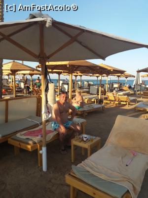[P07] La plaja » foto by mosu67
 - 
<span class="allrVoted glyphicon glyphicon-heart hidden" id="av1107912"></span>
<a class="m-l-10 hidden" id="sv1107912" onclick="voting_Foto_DelVot(,1107912,20178)" role="button">șterge vot <span class="glyphicon glyphicon-remove"></span></a>
<a id="v91107912" class=" c-red"  onclick="voting_Foto_SetVot(1107912)" role="button"><span class="glyphicon glyphicon-heart-empty"></span> <b>LIKE</b> = Votează poza</a> <img class="hidden"  id="f1107912W9" src="/imagini/loader.gif" border="0" /><span class="AjErrMes hidden" id="e1107912ErM"></span>