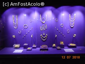 [P07] Obiecte descoperite la Hinova, jud. Mehedinți » foto by Mitica49
 - 
<span class="allrVoted glyphicon glyphicon-heart hidden" id="av1083381"></span>
<a class="m-l-10 hidden" id="sv1083381" onclick="voting_Foto_DelVot(,1083381,20188)" role="button">șterge vot <span class="glyphicon glyphicon-remove"></span></a>
<a id="v91083381" class=" c-red"  onclick="voting_Foto_SetVot(1083381)" role="button"><span class="glyphicon glyphicon-heart-empty"></span> <b>LIKE</b> = Votează poza</a> <img class="hidden"  id="f1083381W9" src="/imagini/loader.gif" border="0" /><span class="AjErrMes hidden" id="e1083381ErM"></span>