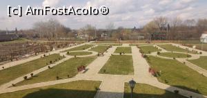 [P31] Vedere din loggie către grădinile din spate și Pârâul Tudorel » foto by Aurici
 - 
<span class="allrVoted glyphicon glyphicon-heart hidden" id="av1224265"></span>
<a class="m-l-10 hidden" id="sv1224265" onclick="voting_Foto_DelVot(,1224265,20192)" role="button">șterge vot <span class="glyphicon glyphicon-remove"></span></a>
<a id="v91224265" class=" c-red"  onclick="voting_Foto_SetVot(1224265)" role="button"><span class="glyphicon glyphicon-heart-empty"></span> <b>LIKE</b> = Votează poza</a> <img class="hidden"  id="f1224265W9" src="/imagini/loader.gif" border="0" /><span class="AjErrMes hidden" id="e1224265ErM"></span>
