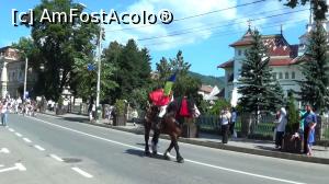 [P01] Parada participanților la festivalul folcloric international de la Câmpulung Moldovenesc a fost deschisă de acest cal de excepție, urmat de buciumași » foto by Lucien
 - 
<span class="allrVoted glyphicon glyphicon-heart hidden" id="av731883"></span>
<a class="m-l-10 hidden" id="sv731883" onclick="voting_Foto_DelVot(,731883,20197)" role="button">șterge vot <span class="glyphicon glyphicon-remove"></span></a>
<a id="v9731883" class=" c-red"  onclick="voting_Foto_SetVot(731883)" role="button"><span class="glyphicon glyphicon-heart-empty"></span> <b>LIKE</b> = Votează poza</a> <img class="hidden"  id="f731883W9" src="/imagini/loader.gif" border="0" /><span class="AjErrMes hidden" id="e731883ErM"></span>