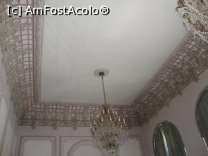 [P27] Sala Prințul Dimitrie Ghica mai este numită ”Sala cu struguri”. De ce oare?!  » foto by Floryn81
 - 
<span class="allrVoted glyphicon glyphicon-heart hidden" id="av816800"></span>
<a class="m-l-10 hidden" id="sv816800" onclick="voting_Foto_DelVot(,816800,20240)" role="button">șterge vot <span class="glyphicon glyphicon-remove"></span></a>
<a id="v9816800" class=" c-red"  onclick="voting_Foto_SetVot(816800)" role="button"><span class="glyphicon glyphicon-heart-empty"></span> <b>LIKE</b> = Votează poza</a> <img class="hidden"  id="f816800W9" src="/imagini/loader.gif" border="0" /><span class="AjErrMes hidden" id="e816800ErM"></span>