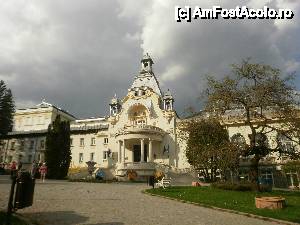 [P02] Casino Sinaia - mai 2013 » foto by Floria
 - 
<span class="allrVoted glyphicon glyphicon-heart hidden" id="av488566"></span>
<a class="m-l-10 hidden" id="sv488566" onclick="voting_Foto_DelVot(,488566,20240)" role="button">șterge vot <span class="glyphicon glyphicon-remove"></span></a>
<a id="v9488566" class=" c-red"  onclick="voting_Foto_SetVot(488566)" role="button"><span class="glyphicon glyphicon-heart-empty"></span> <b>LIKE</b> = Votează poza</a> <img class="hidden"  id="f488566W9" src="/imagini/loader.gif" border="0" /><span class="AjErrMes hidden" id="e488566ErM"></span>