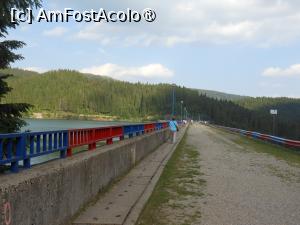 [P15] Transbucegi - Barajul și Lacul Bolboci în apropiere de cabană. » foto by iulianic
 - 
<span class="allrVoted glyphicon glyphicon-heart hidden" id="av1437218"></span>
<a class="m-l-10 hidden" id="sv1437218" onclick="voting_Foto_DelVot(,1437218,20272)" role="button">șterge vot <span class="glyphicon glyphicon-remove"></span></a>
<a id="v91437218" class=" c-red"  onclick="voting_Foto_SetVot(1437218)" role="button"><span class="glyphicon glyphicon-heart-empty"></span> <b>LIKE</b> = Votează poza</a> <img class="hidden"  id="f1437218W9" src="/imagini/loader.gif" border="0" /><span class="AjErrMes hidden" id="e1437218ErM"></span>