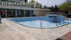 [P03] Piscina iar pe fundal restaurantul.  » foto by Coniss
 - 
<span class="allrVoted glyphicon glyphicon-heart hidden" id="av850637"></span>
<a class="m-l-10 hidden" id="sv850637" onclick="voting_Foto_DelVot(,850637,20277)" role="button">șterge vot <span class="glyphicon glyphicon-remove"></span></a>
<a id="v9850637" class=" c-red"  onclick="voting_Foto_SetVot(850637)" role="button"><span class="glyphicon glyphicon-heart-empty"></span> <b>LIKE</b> = Votează poza</a> <img class="hidden"  id="f850637W9" src="/imagini/loader.gif" border="0" /><span class="AjErrMes hidden" id="e850637ErM"></span>