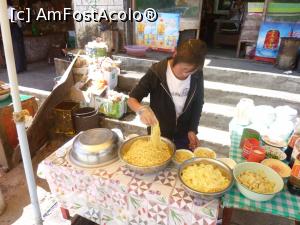 [P18] Poftiți la o masă tibetană.  » foto by glcitizen
 - 
<span class="allrVoted glyphicon glyphicon-heart hidden" id="av745104"></span>
<a class="m-l-10 hidden" id="sv745104" onclick="voting_Foto_DelVot(,745104,20352)" role="button">șterge vot <span class="glyphicon glyphicon-remove"></span></a>
<a id="v9745104" class=" c-red"  onclick="voting_Foto_SetVot(745104)" role="button"><span class="glyphicon glyphicon-heart-empty"></span> <b>LIKE</b> = Votează poza</a> <img class="hidden"  id="f745104W9" src="/imagini/loader.gif" border="0" /><span class="AjErrMes hidden" id="e745104ErM"></span>