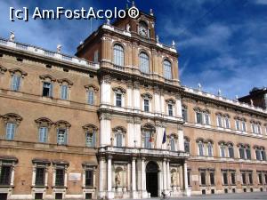 [P01] Palatul Ducal, cu o frumoasa fatada in stilul baroc, astazi sediul Academiei militare » foto by Radu Tudoran
 - 
<span class="allrVoted glyphicon glyphicon-heart hidden" id="av748401"></span>
<a class="m-l-10 hidden" id="sv748401" onclick="voting_Foto_DelVot(,748401,20366)" role="button">șterge vot <span class="glyphicon glyphicon-remove"></span></a>
<a id="v9748401" class=" c-red"  onclick="voting_Foto_SetVot(748401)" role="button"><span class="glyphicon glyphicon-heart-empty"></span> <b>LIKE</b> = Votează poza</a> <img class="hidden"  id="f748401W9" src="/imagini/loader.gif" border="0" /><span class="AjErrMes hidden" id="e748401ErM"></span>