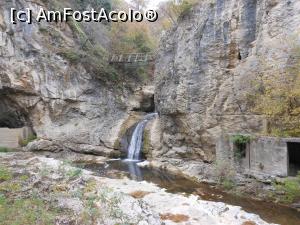 [P40] Peștera Bacho Kiro - Cascada. » foto by iulianic
 - 
<span class="allrVoted glyphicon glyphicon-heart hidden" id="av1242839"></span>
<a class="m-l-10 hidden" id="sv1242839" onclick="voting_Foto_DelVot(,1242839,20378)" role="button">șterge vot <span class="glyphicon glyphicon-remove"></span></a>
<a id="v91242839" class=" c-red"  onclick="voting_Foto_SetVot(1242839)" role="button"><span class="glyphicon glyphicon-heart-empty"></span> <b>LIKE</b> = Votează poza</a> <img class="hidden"  id="f1242839W9" src="/imagini/loader.gif" border="0" /><span class="AjErrMes hidden" id="e1242839ErM"></span>