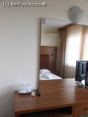 [P10] Hotel Panoramic - Râmnicu Vâlcea. Baia camerei 108. » foto by iulianic
 - 
<span class="allrVoted glyphicon glyphicon-heart hidden" id="av1252577"></span>
<a class="m-l-10 hidden" id="sv1252577" onclick="voting_Foto_DelVot(,1252577,20395)" role="button">șterge vot <span class="glyphicon glyphicon-remove"></span></a>
<a id="v91252577" class=" c-red"  onclick="voting_Foto_SetVot(1252577)" role="button"><span class="glyphicon glyphicon-heart-empty"></span> <b>LIKE</b> = Votează poza</a> <img class="hidden"  id="f1252577W9" src="/imagini/loader.gif" border="0" /><span class="AjErrMes hidden" id="e1252577ErM"></span>