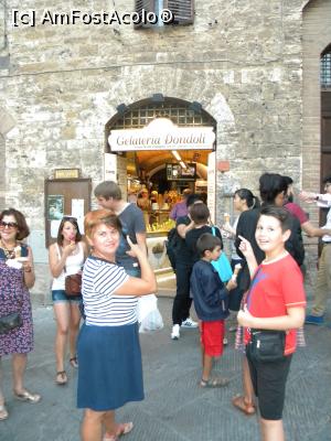 [P13] the best gelato in the world » foto by anuca27
 - 
<span class="allrVoted glyphicon glyphicon-heart hidden" id="av755935"></span>
<a class="m-l-10 hidden" id="sv755935" onclick="voting_Foto_DelVot(,755935,20495)" role="button">șterge vot <span class="glyphicon glyphicon-remove"></span></a>
<a id="v9755935" class=" c-red"  onclick="voting_Foto_SetVot(755935)" role="button"><span class="glyphicon glyphicon-heart-empty"></span> <b>LIKE</b> = Votează poza</a> <img class="hidden"  id="f755935W9" src="/imagini/loader.gif" border="0" /><span class="AjErrMes hidden" id="e755935ErM"></span>