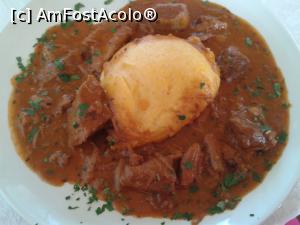 [P25] Tocănița mea de vițel.  » foto by Aurici
 - 
<span class="allrVoted glyphicon glyphicon-heart hidden" id="av735099"></span>
<a class="m-l-10 hidden" id="sv735099" onclick="voting_Foto_DelVot(,735099,20727)" role="button">șterge vot <span class="glyphicon glyphicon-remove"></span></a>
<a id="v9735099" class=" c-red"  onclick="voting_Foto_SetVot(735099)" role="button"><span class="glyphicon glyphicon-heart-empty"></span> <b>LIKE</b> = Votează poza</a> <img class="hidden"  id="f735099W9" src="/imagini/loader.gif" border="0" /><span class="AjErrMes hidden" id="e735099ErM"></span>
