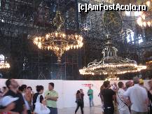 [P09] Marele candelabru din Aya Sofia » foto by Michi
 - 
<span class="allrVoted glyphicon glyphicon-heart hidden" id="av437553"></span>
<a class="m-l-10 hidden" id="sv437553" onclick="voting_Foto_DelVot(,437553,20758)" role="button">șterge vot <span class="glyphicon glyphicon-remove"></span></a>
<a id="v9437553" class=" c-red"  onclick="voting_Foto_SetVot(437553)" role="button"><span class="glyphicon glyphicon-heart-empty"></span> <b>LIKE</b> = Votează poza</a> <img class="hidden"  id="f437553W9" src="/imagini/loader.gif" border="0" /><span class="AjErrMes hidden" id="e437553ErM"></span>